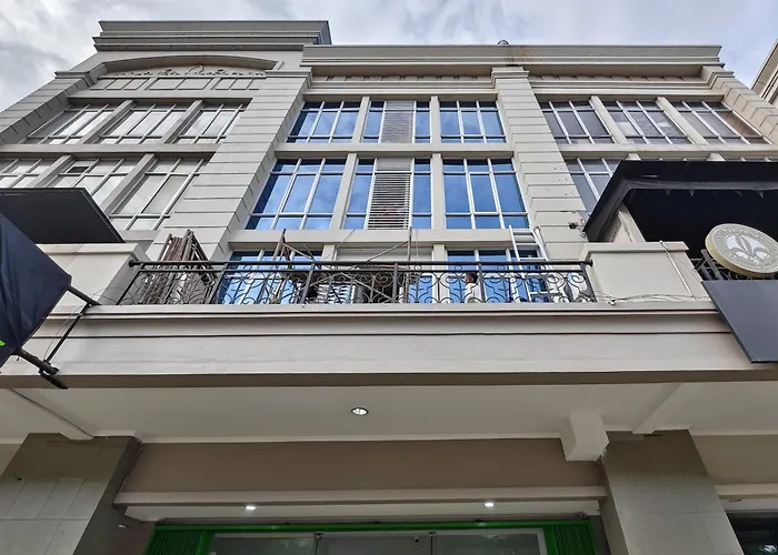 Urbanview Green Lake Sunter Residence Jakarta